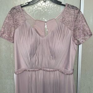 Elegant Mauve Lace Sleeve Dress